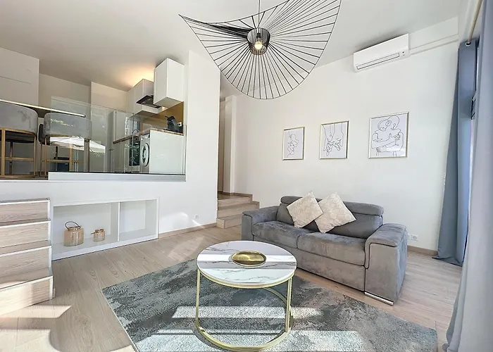 2 Pieces - Parking - Jacuzzi - Food & Drink - Appartement Menton