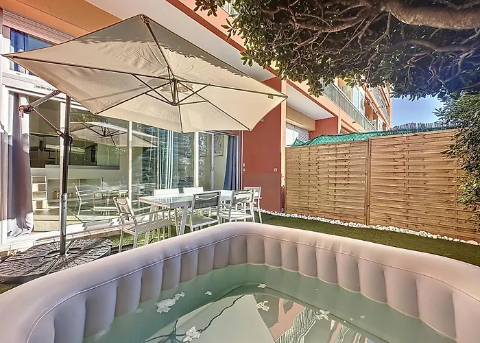 2 Pieces - Parking - Jacuzzi - Food & Drink - Appartement *