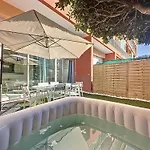2 Pieces - Parking - Jacuzzi - Food & Drink - Appartamento *