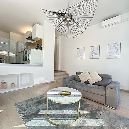 2 Pieces - Parking - Jacuzzi - Food & Drink - Apartman Menton